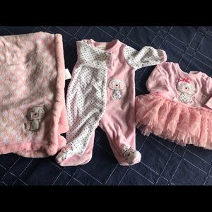 Trio matching set